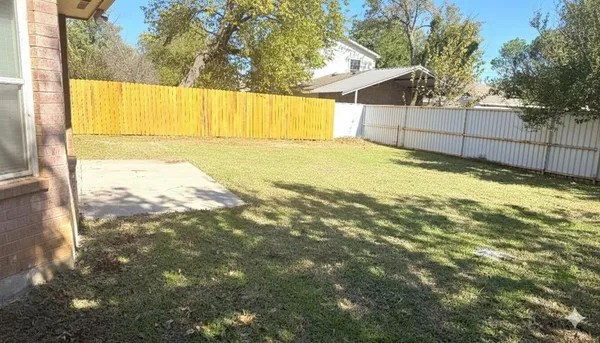 $280,000 | 604 North Cherry Street, Aubrey, TX 76227