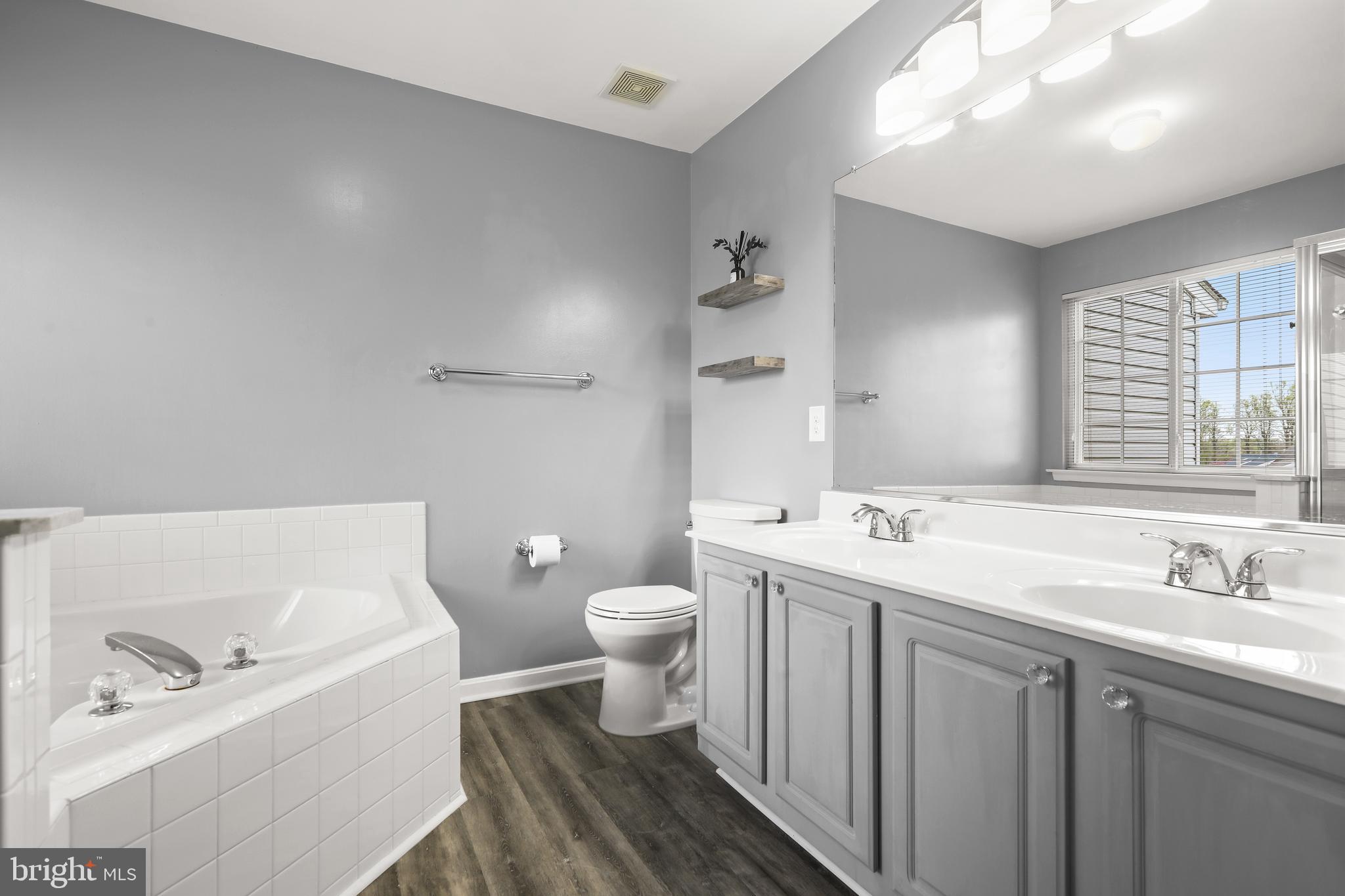 767 Shallow Ridge Court Abingdon, MD 21009 - Photo 25 of 51 Primary Bath