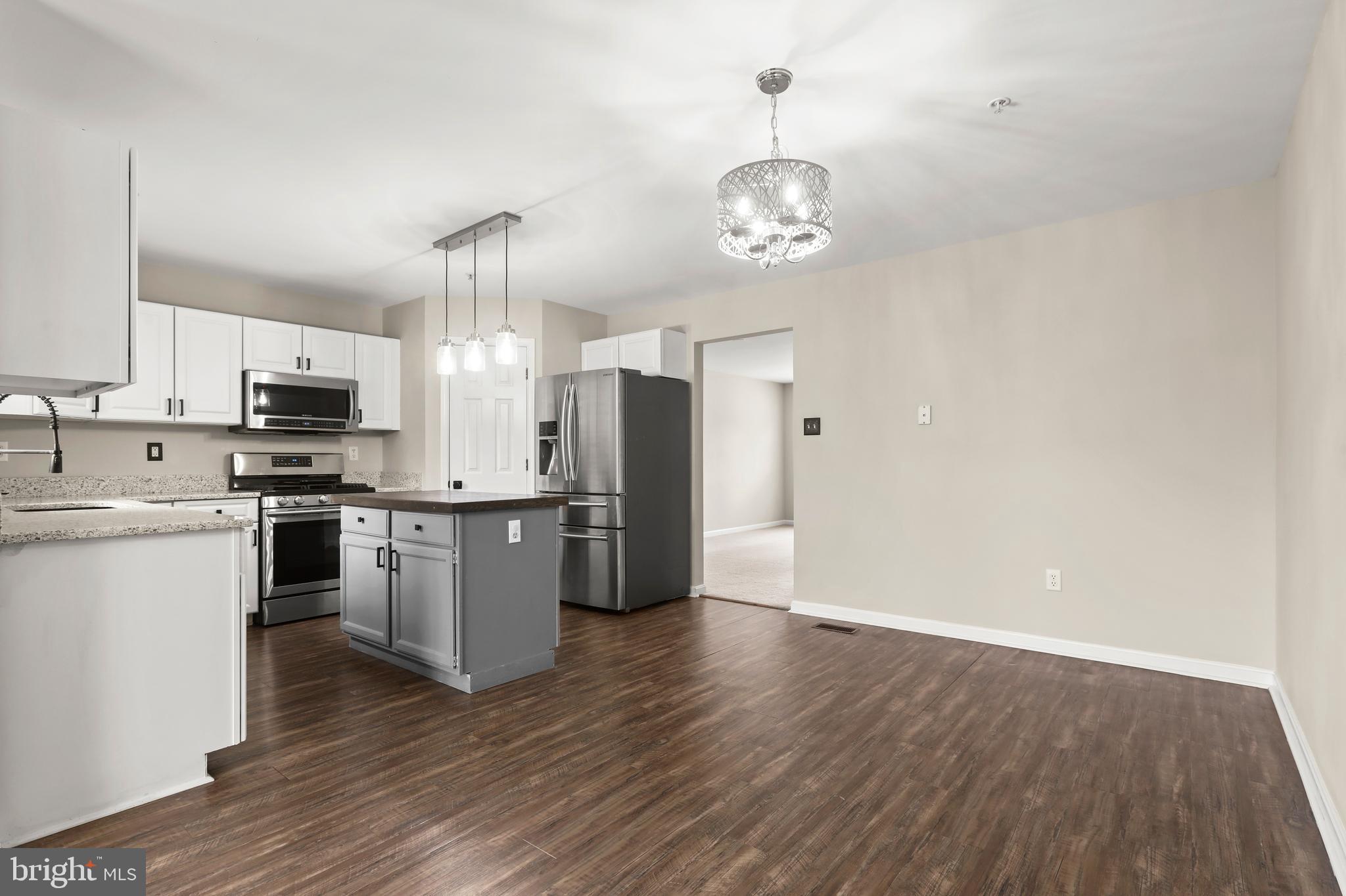 767 Shallow Ridge Court Abingdon, MD 21009 - Photo 7 of 51 Kitchen with Dining Area