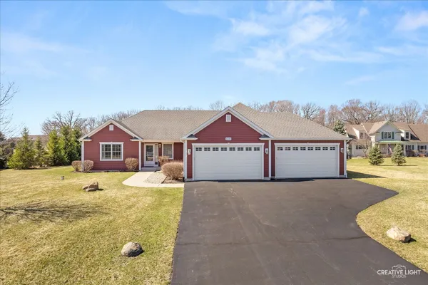 $574,000 | 6105 Red Gate Lane, Yorkville, IL 60560