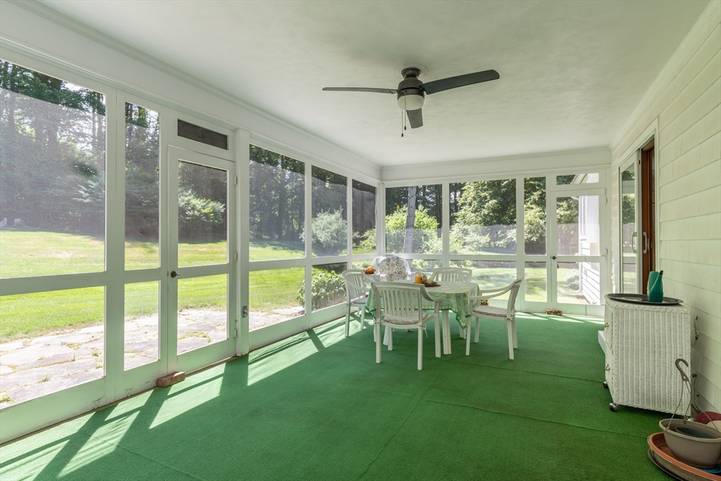 1196 Florence Road Northampton, MA 01062 - Photo 24 of 40