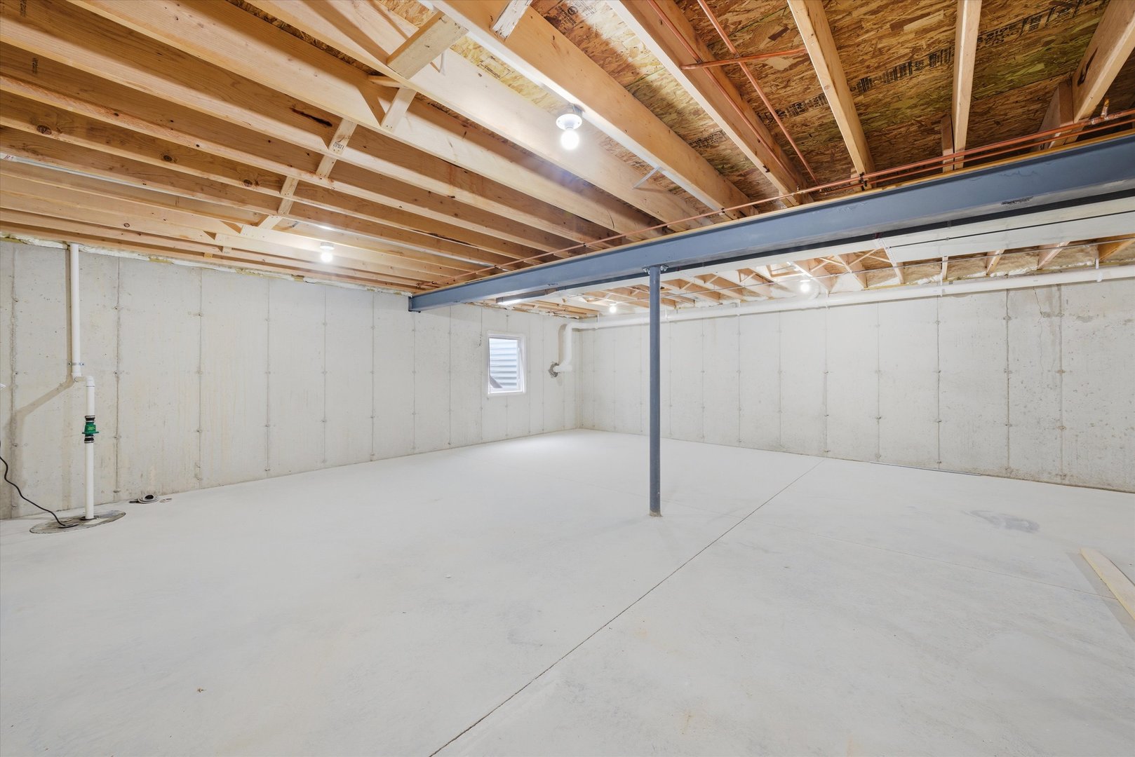 477 Emma Drive Manteno, IL 60950 - Photo 23 of 29 a view of an empty room
