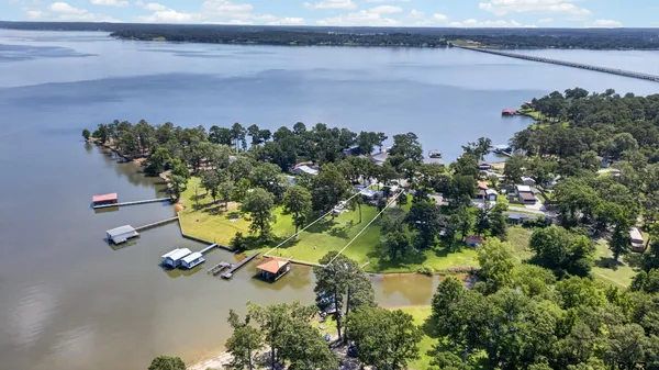 $399,000 | 7320 Panarama Drive East, Frankston, TX 75763