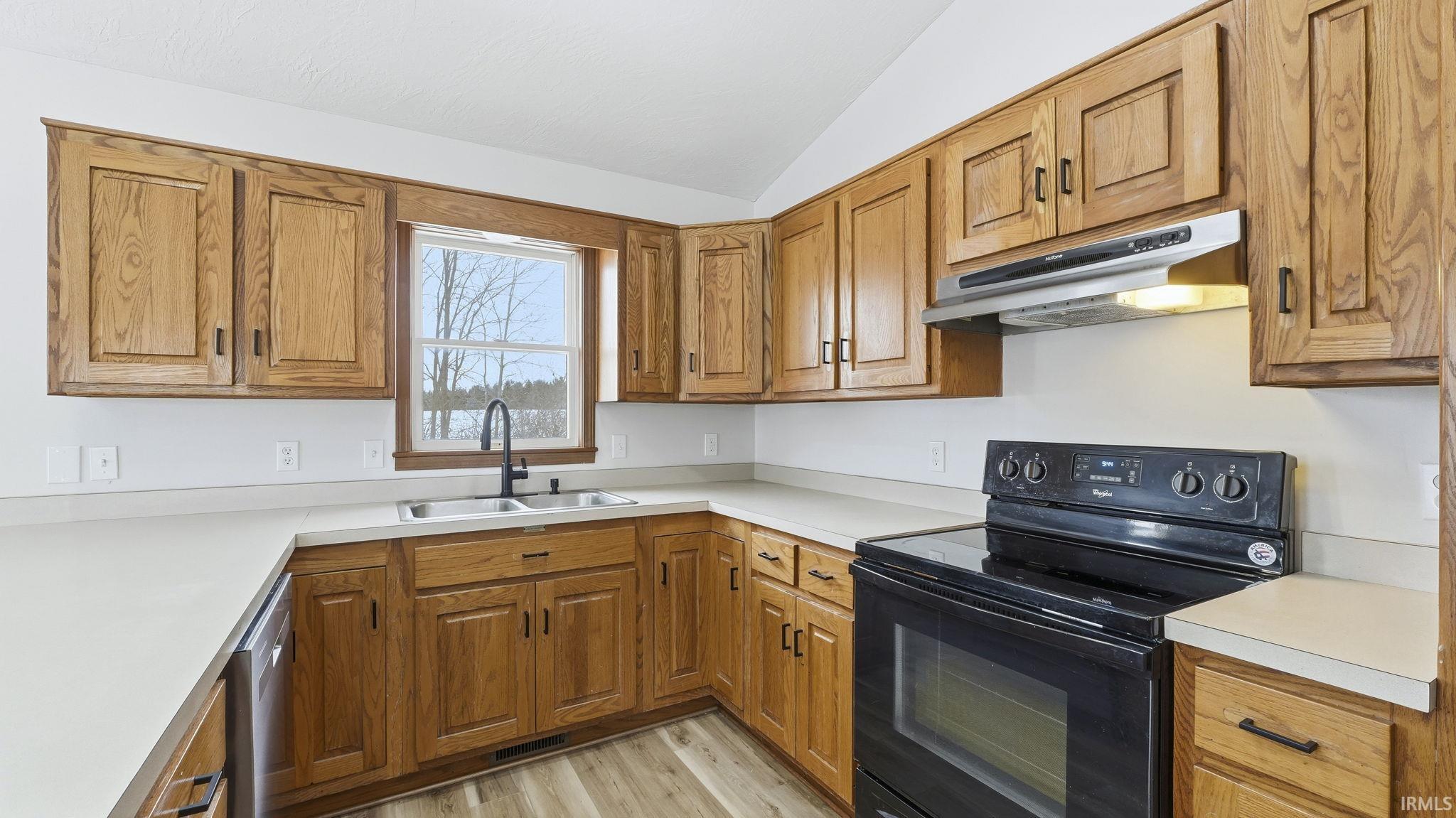 200 East Baseline Road Albion, IN 46701 - Photo 11 of 36