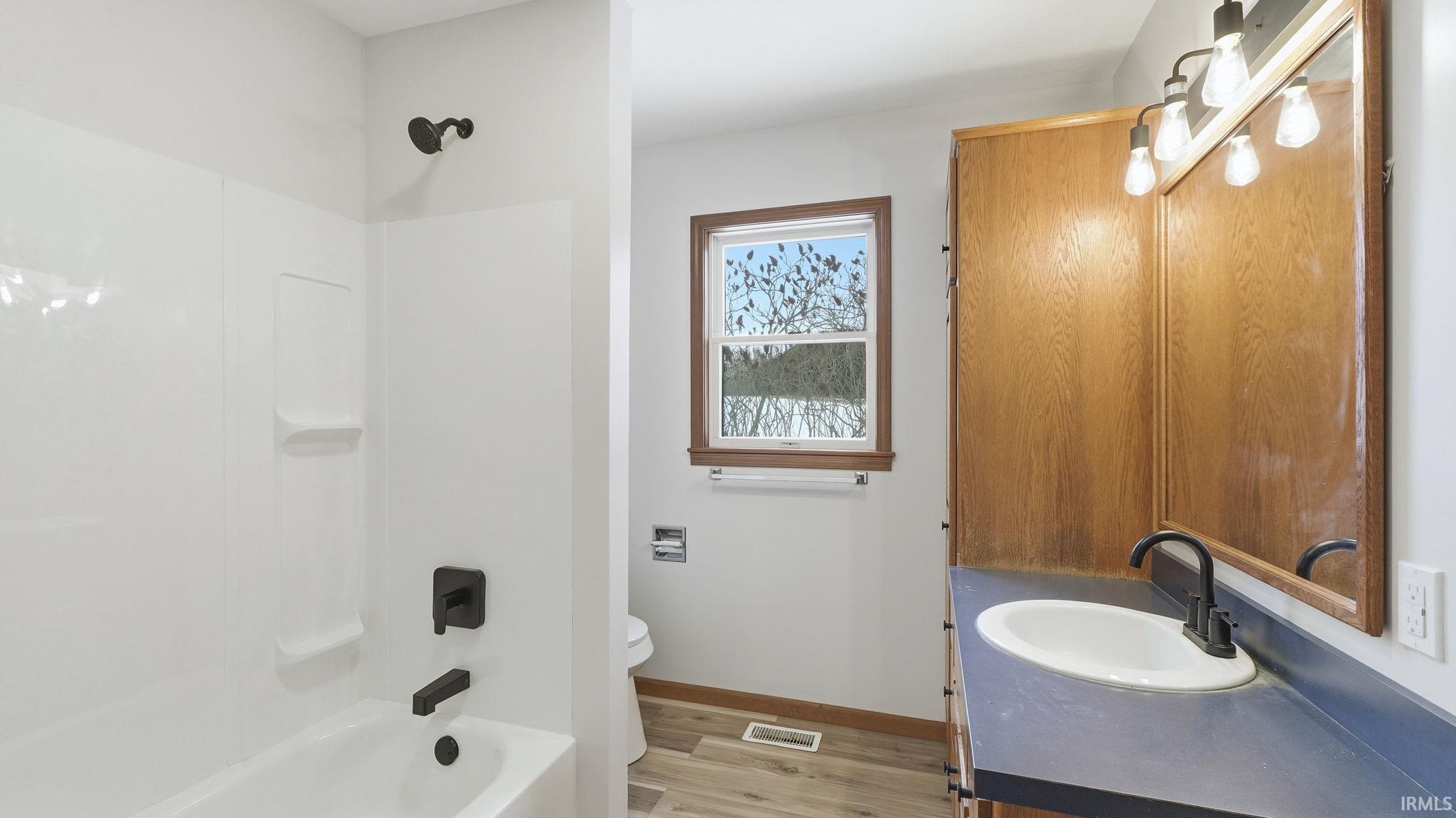 200 East Baseline Road Albion, IN 46701 - Photo 19 of 36