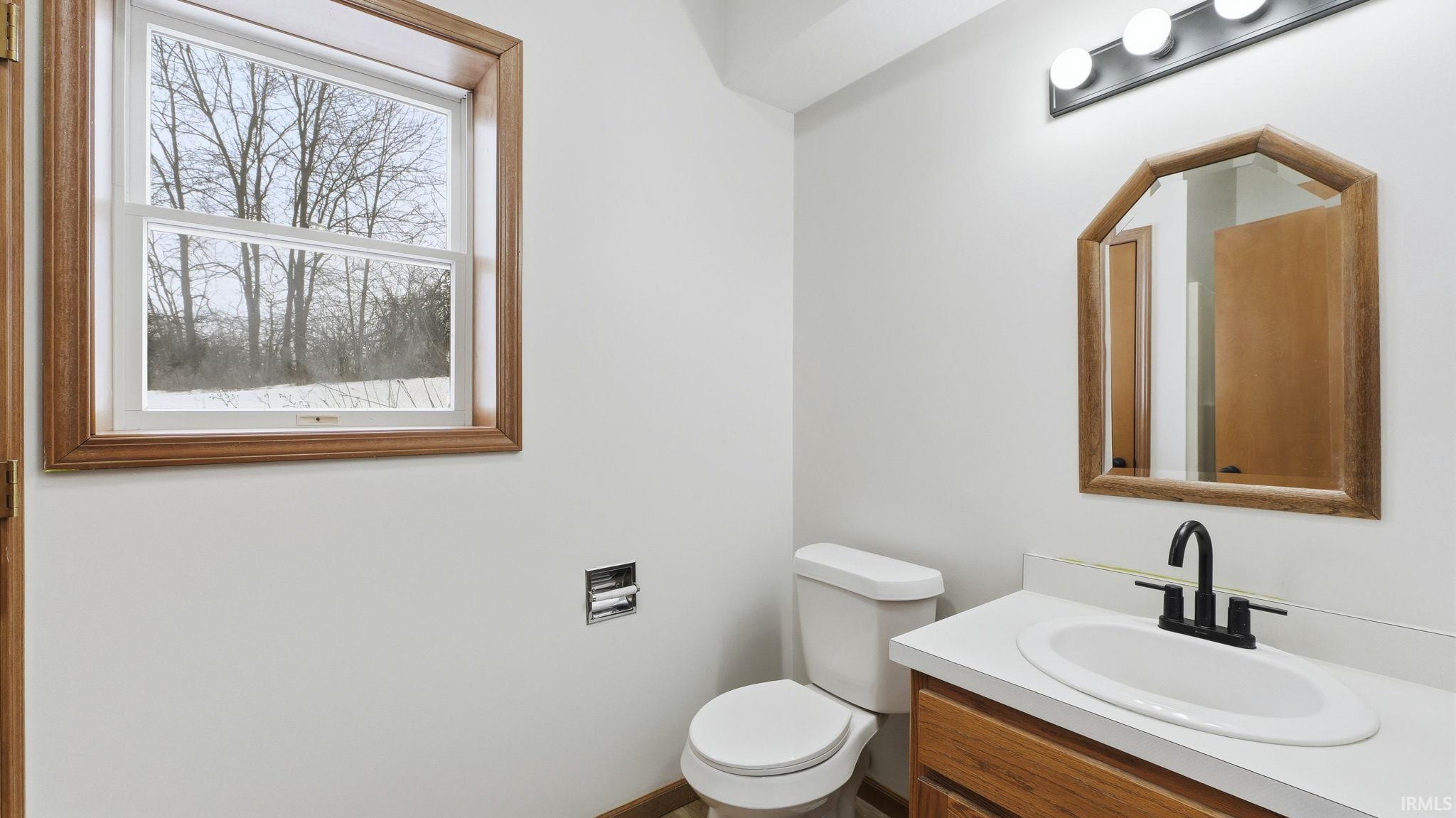 200 East Baseline Road Albion, IN 46701 - Photo 25 of 36