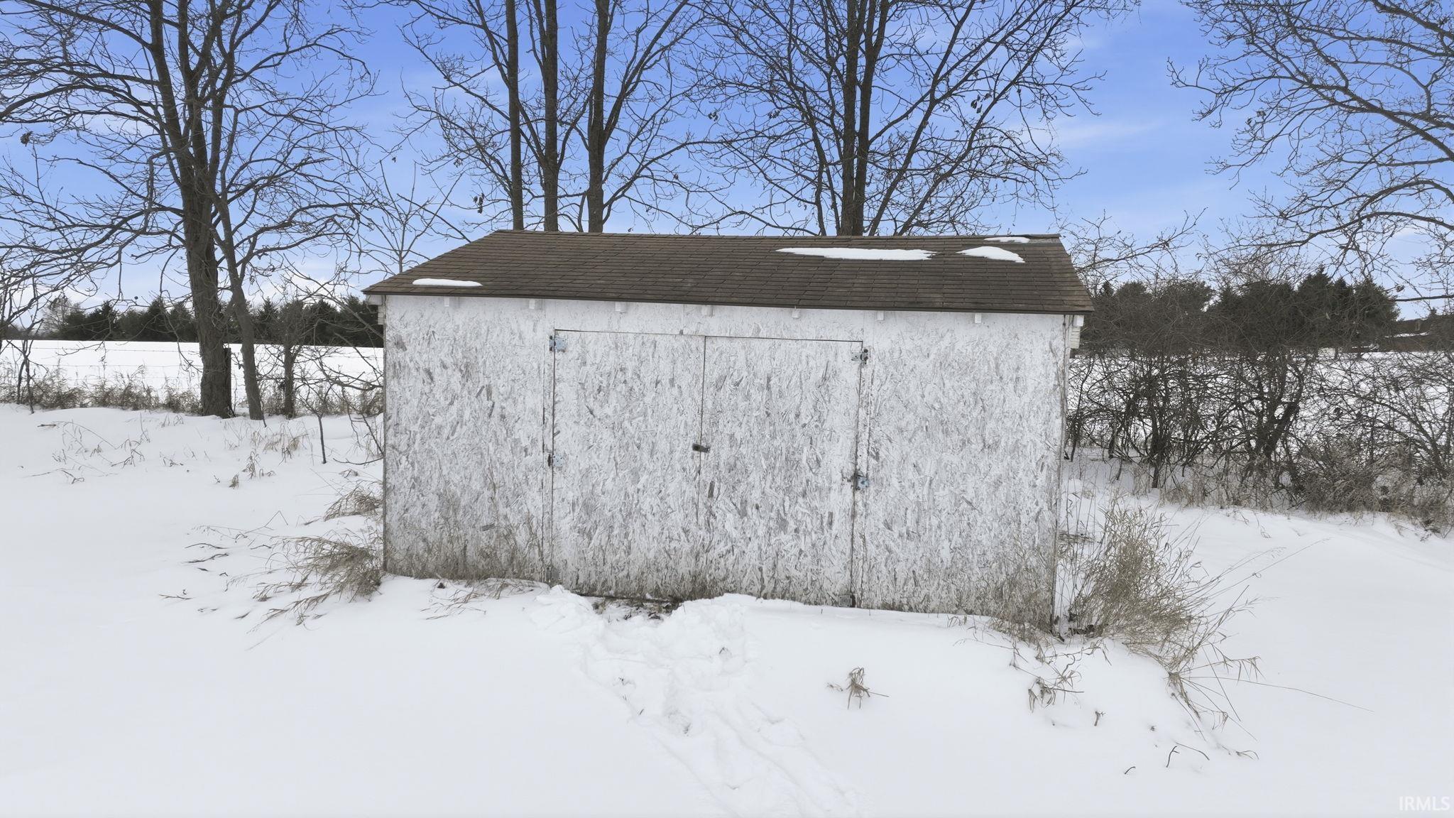 200 East Baseline Road Albion, IN 46701 - Photo 33 of 36