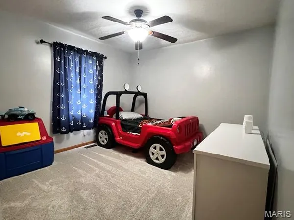 $365,000 | 10 Hibiscus Lane, Hannibal, MO 63401