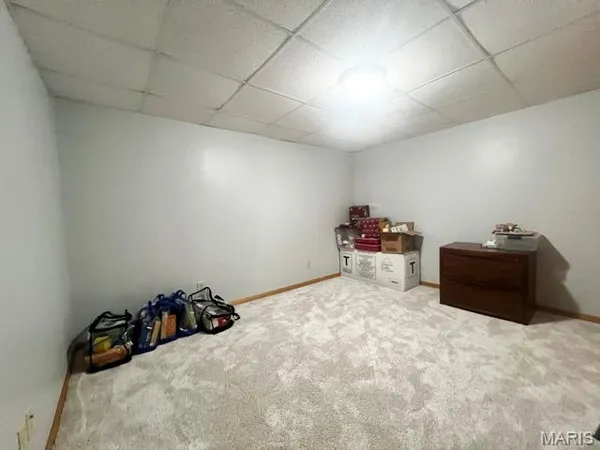 $365,000 | 10 Hibiscus Lane, Hannibal, MO 63401