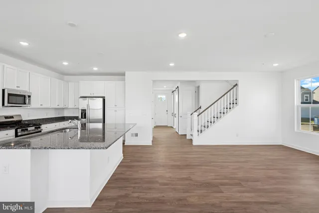 $754,999 | 1041 Broad Lk Drive, Fredericksburg, VA 22406