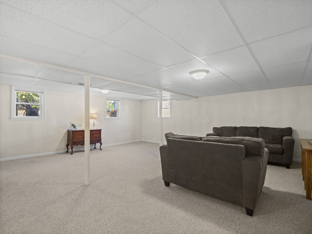 9 Partridge Road Methuen, MA 01844 - Photo 10 of 30 Gallery Image 10