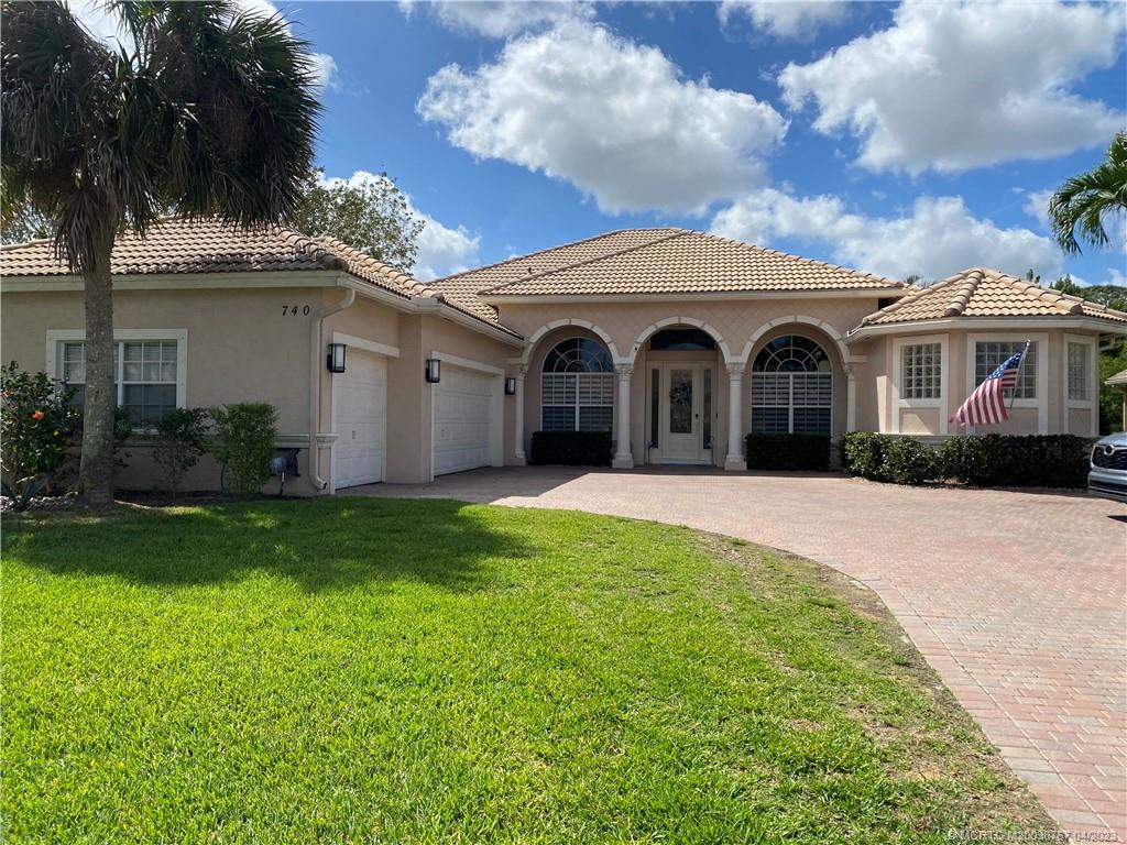 740 Southwest Bromelia Terrace Stuart, FL 34997 - Photo 2 of 51 Gallery Image 2
