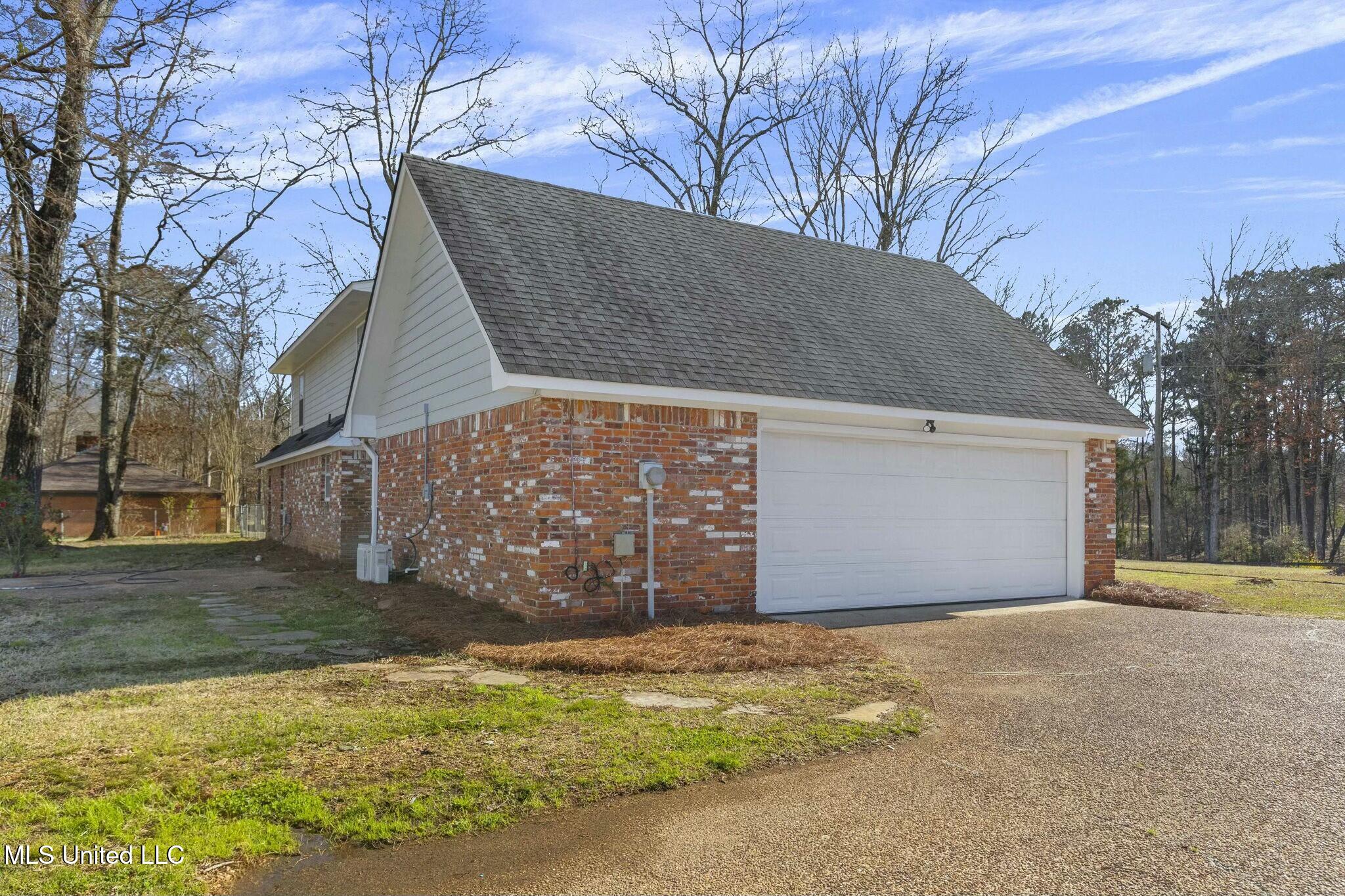6040 Grants Ferry Road Brandon, MS 39047 - Photo 40 of 46 tempImageGqE2Vp