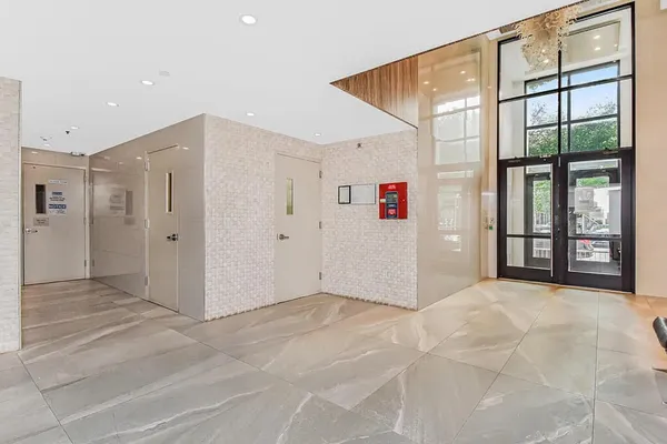 $949,000 | 77 East 110th Street, Unit 2A | Harlem