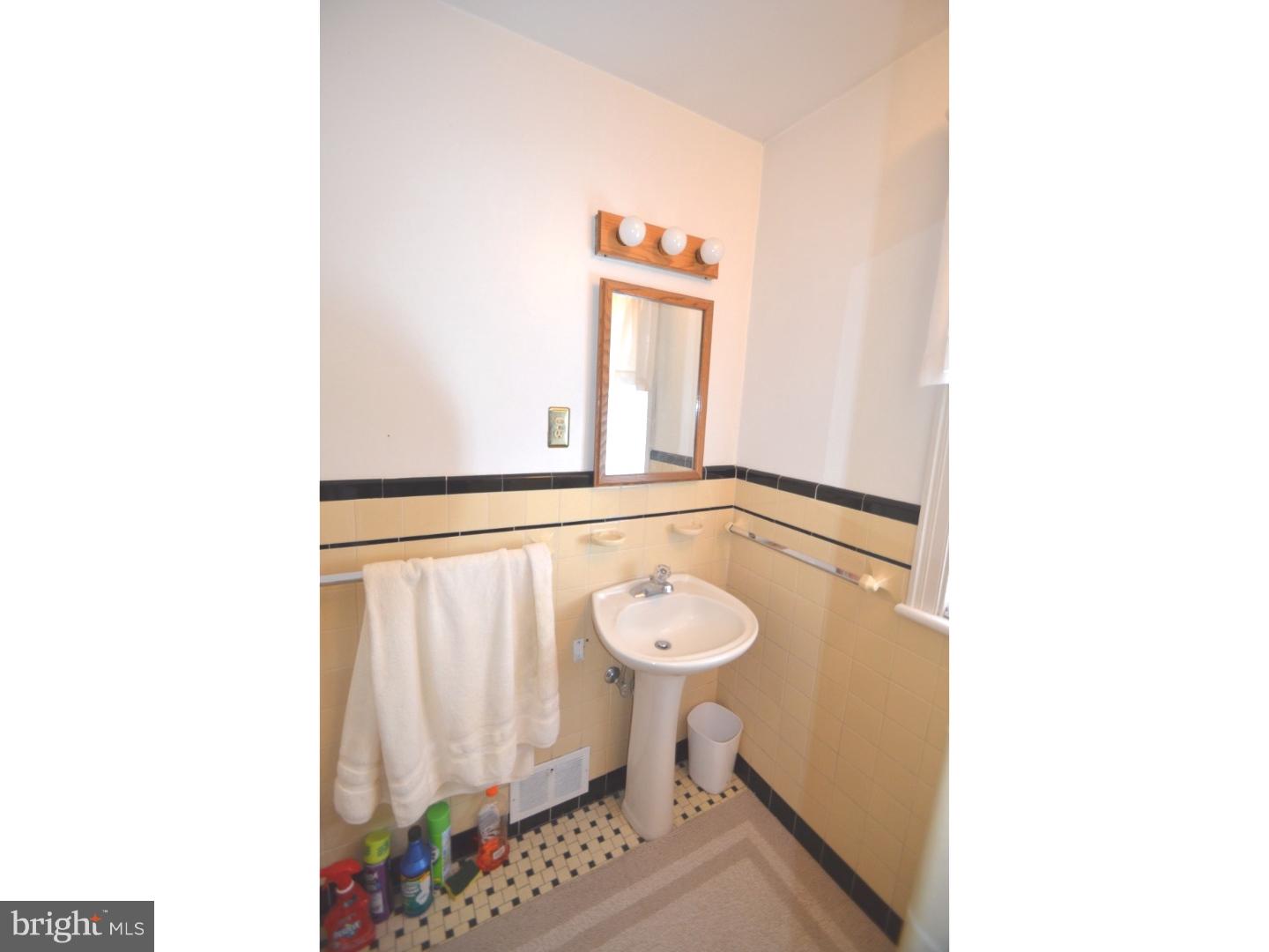 6190 West Mill Road Flourtown, PA 19031 - Photo 22 of 25 Master Bathroom