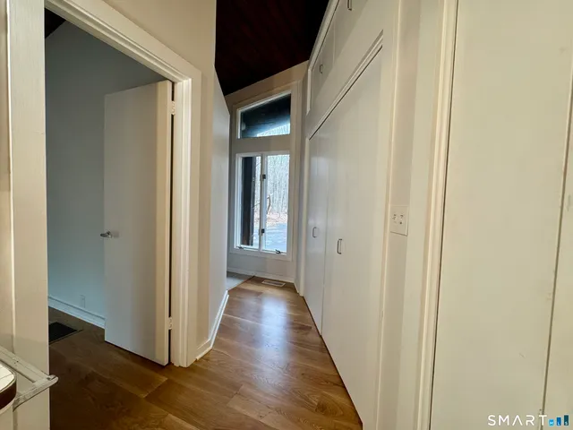 $3,700 | 860 Oakwood Road, Orange, CT 06477