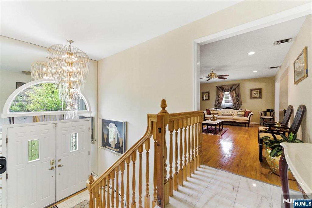 735 Linwood Avenue Ridgewood, NJ 07450 - Photo 3 of 46