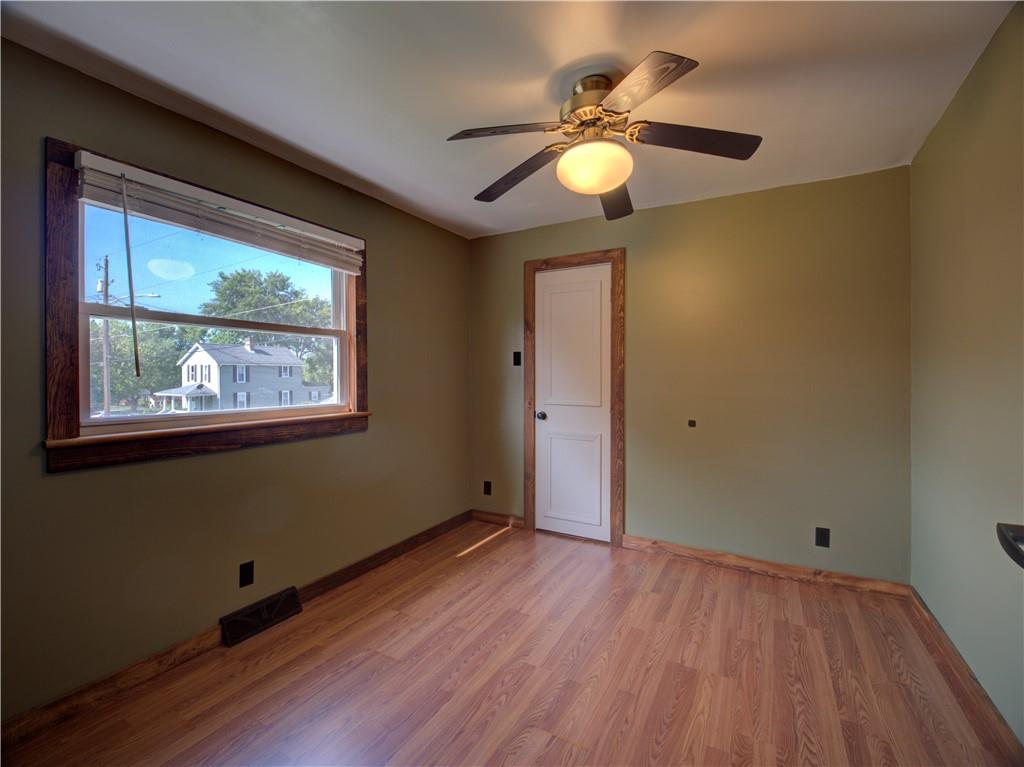 112 Yoder Avenue Mount Pleasant, PA 15666 - Photo 12 of 29 Gallery Image 12