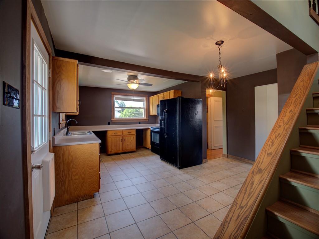 112 Yoder Avenue Mount Pleasant, PA 15666 - Photo 8 of 29 Gallery Image 8