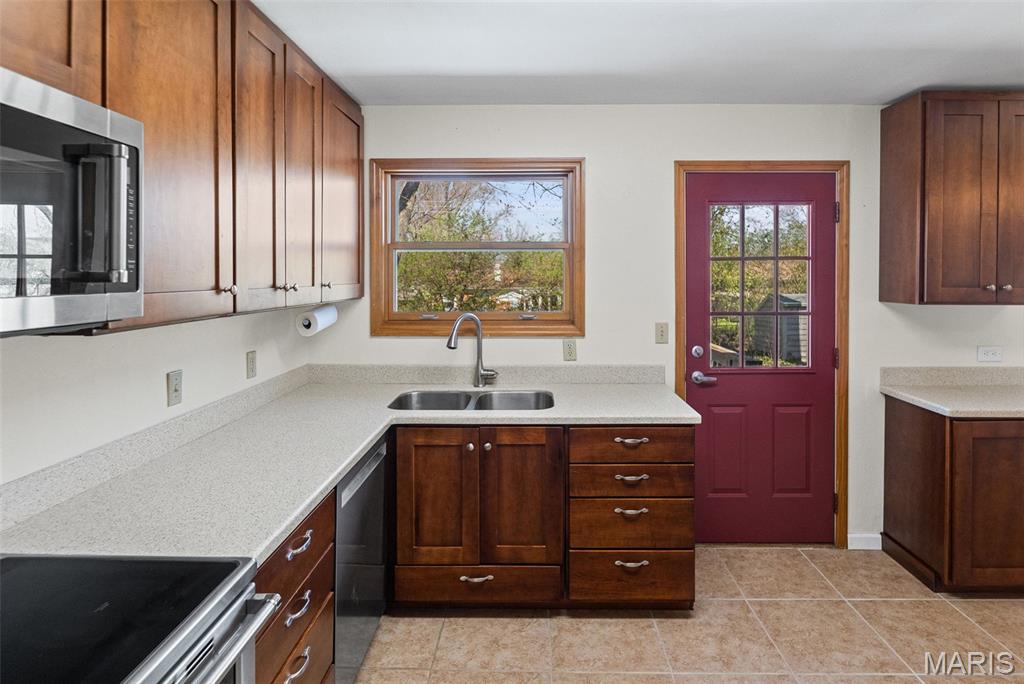 412 Fontainebleau O'Fallon, IL 62269 - Photo 11 of 36