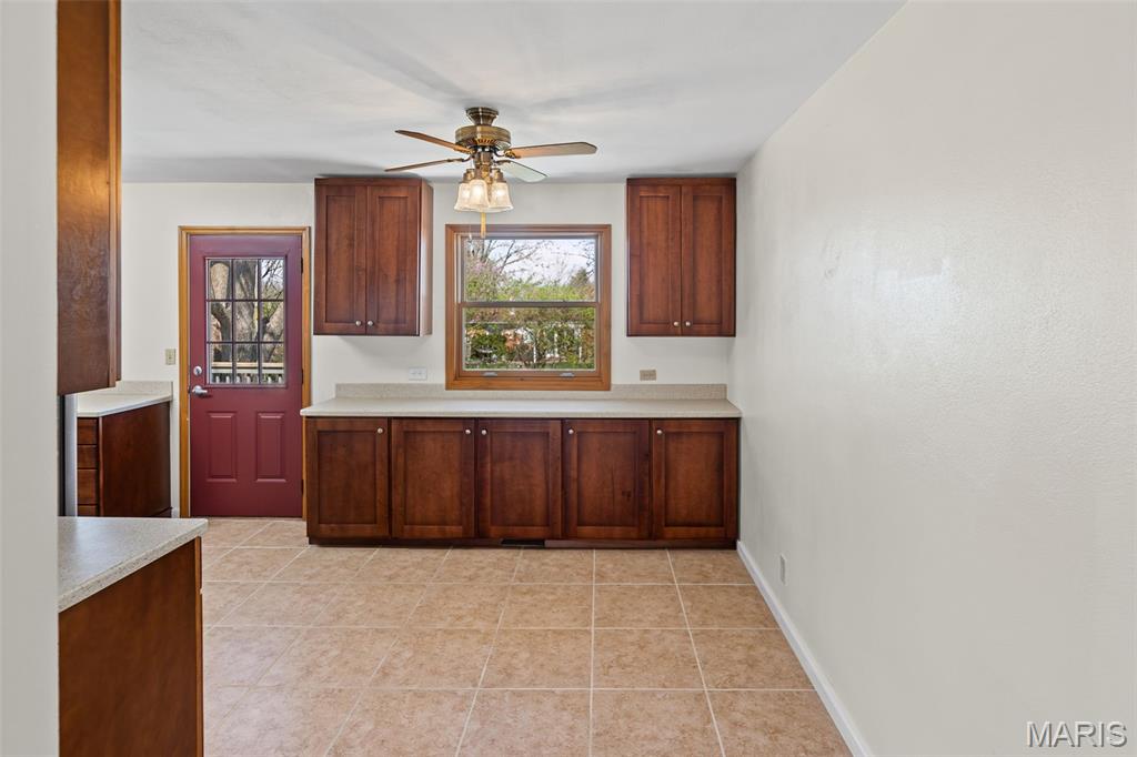 412 Fontainebleau O'Fallon, IL 62269 - Photo 14 of 36