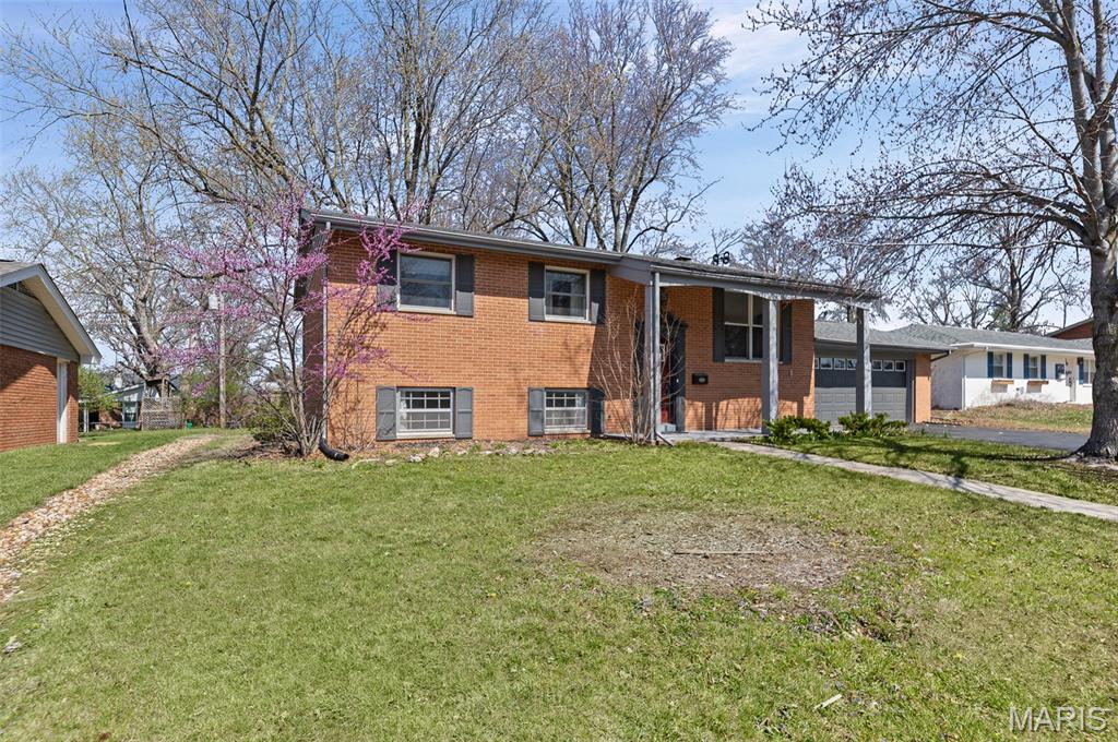 412 Fontainebleau O'Fallon, IL 62269 - Photo 4 of 36