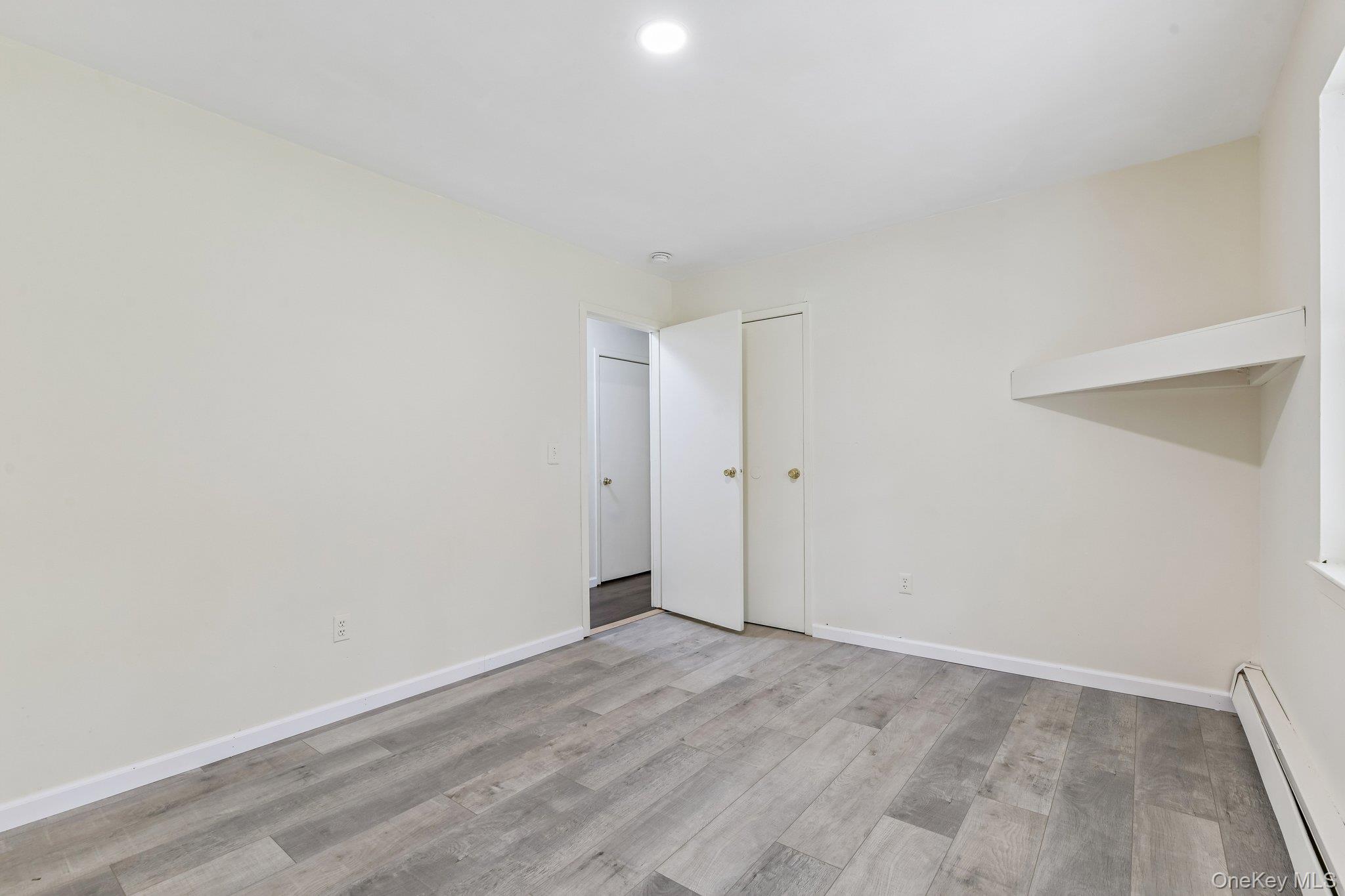 22 Red Maple Road Ridge, NY 11961 - Photo 18 of 33 Gallery Image 18