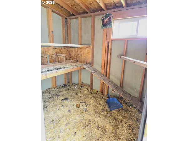 $232,500 | 212 Northwest 5th Avenue, John Day, OR 97845