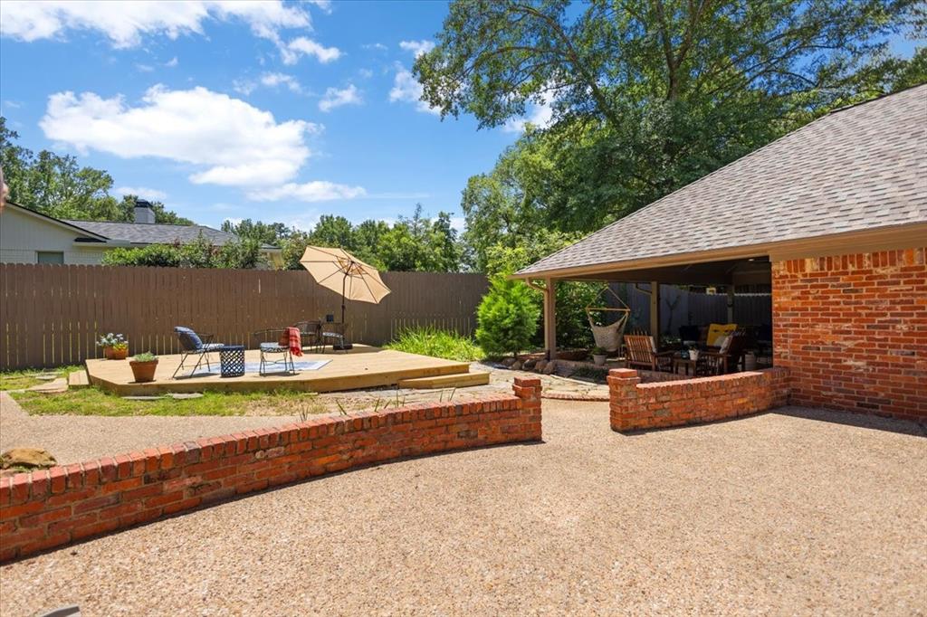 5911 Foxcroft Road Tyler, TX 75703 - Photo 37 of 40