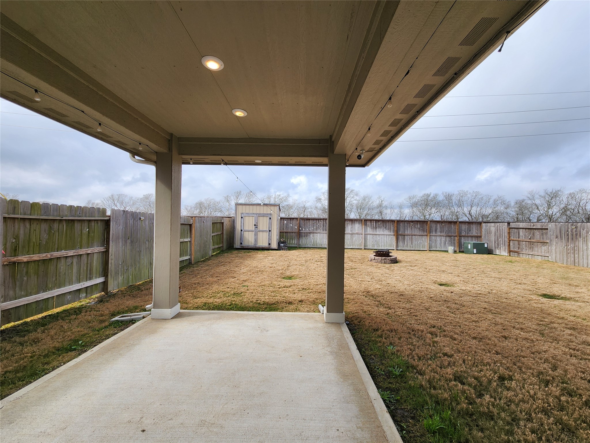 10714 Clfs Vw Drive Rosharon, TX 77583 - Photo 29 of 30 a view of a porch