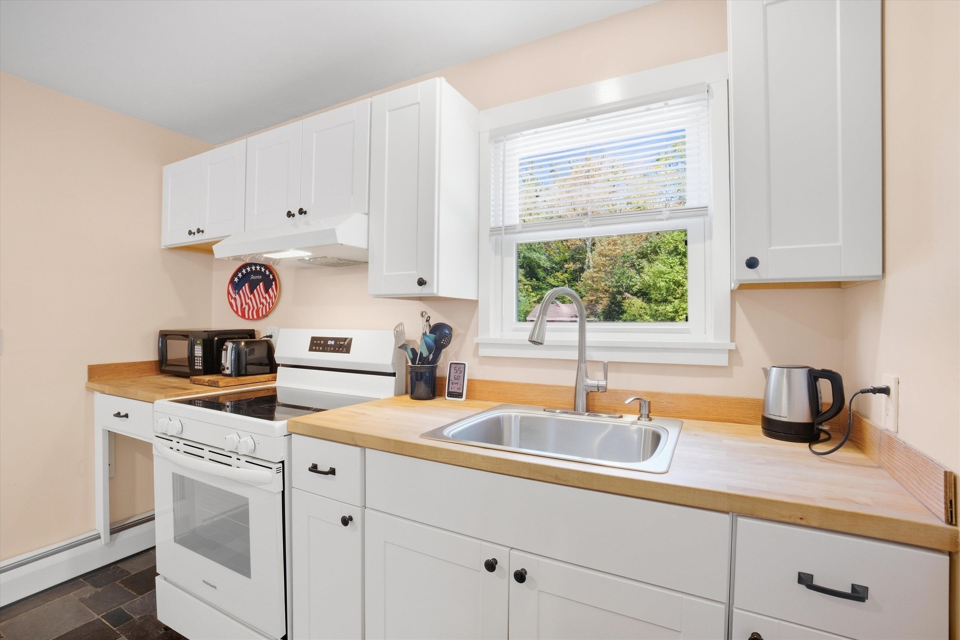 612 Royalston Road Fitzwilliam, NH 03447 - Photo 26 of 49 Gallery Image 26