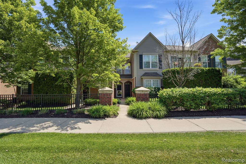 320 North Wixom Road, Unit 30 Wixom, MI 48393 - Photo 2 of 28