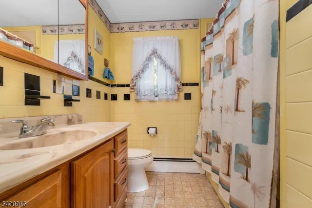 $337,500 | 340 North Prospect Street, Washington, NJ 07882