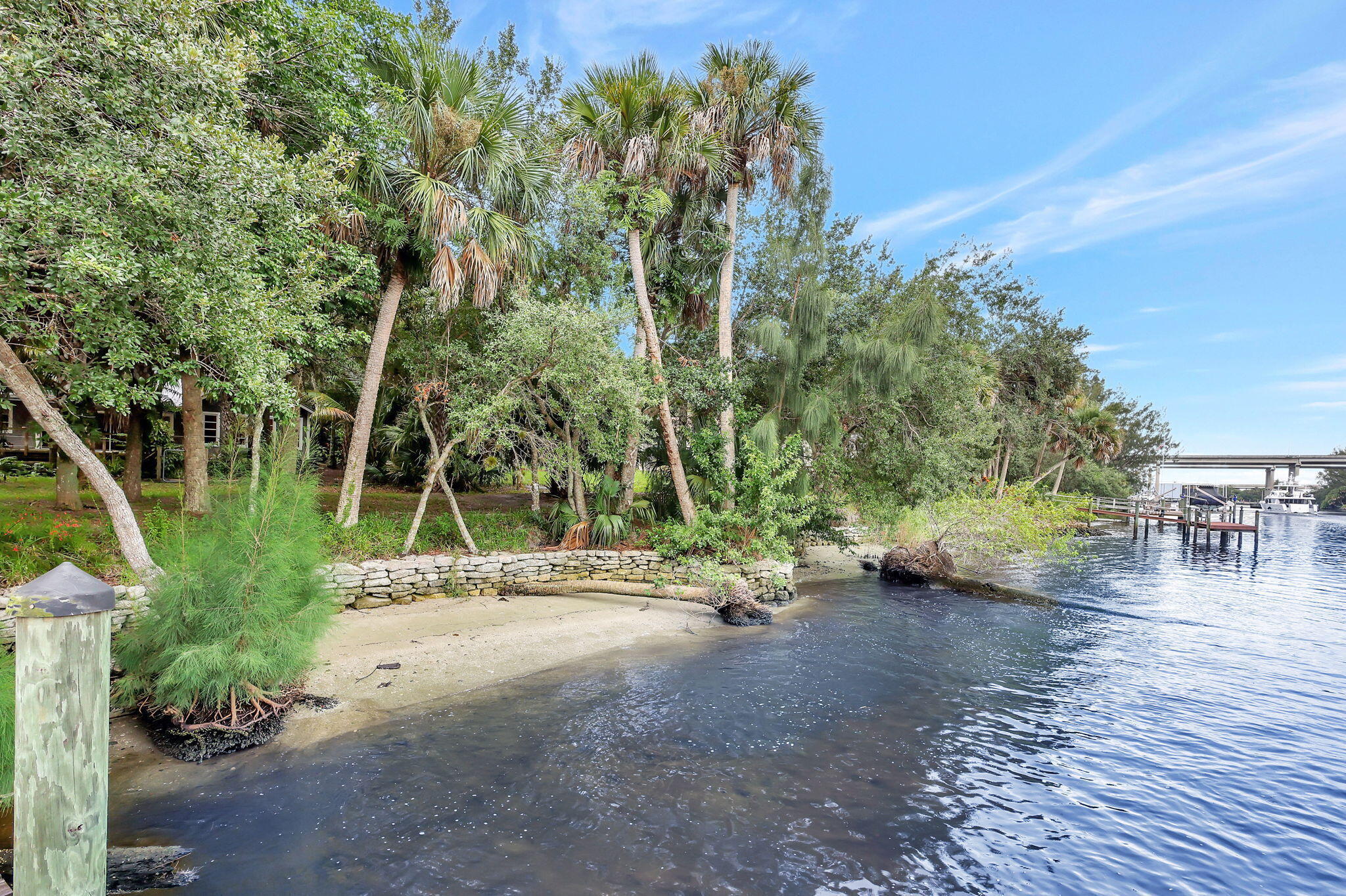 1055 Southwest Blue Water Way Stuart, FL 34997 - Photo 15 of 67 12-web-or-mls-5P1A6779