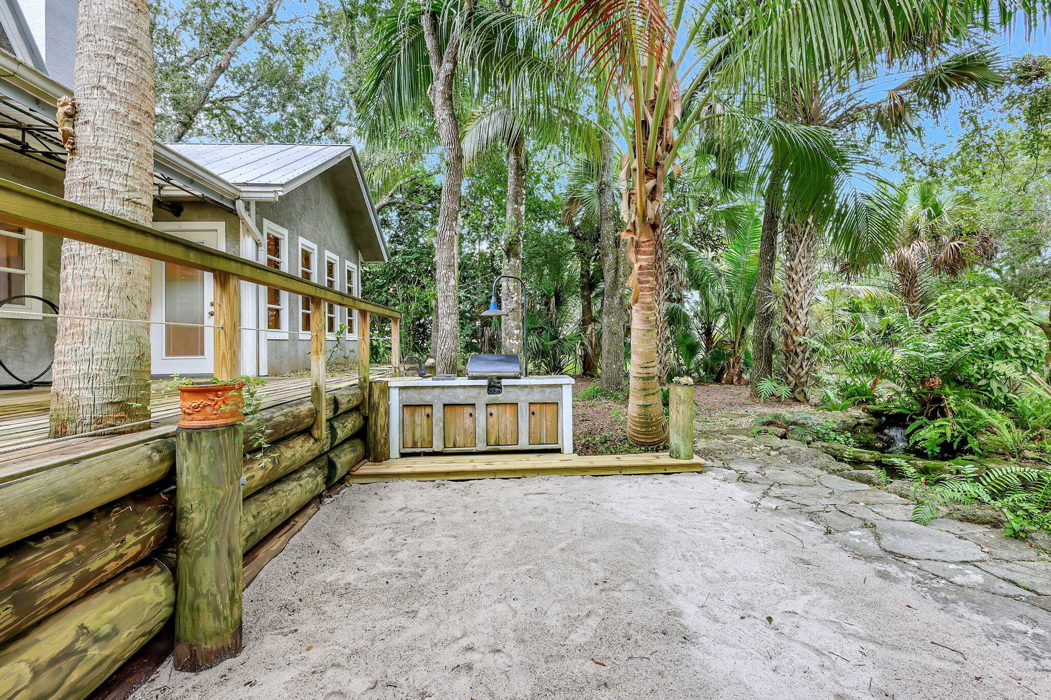 1055 Southwest Blue Water Way Stuart, FL 34997 - Photo 18 of 67 15-web-or-mls-5P1A6809