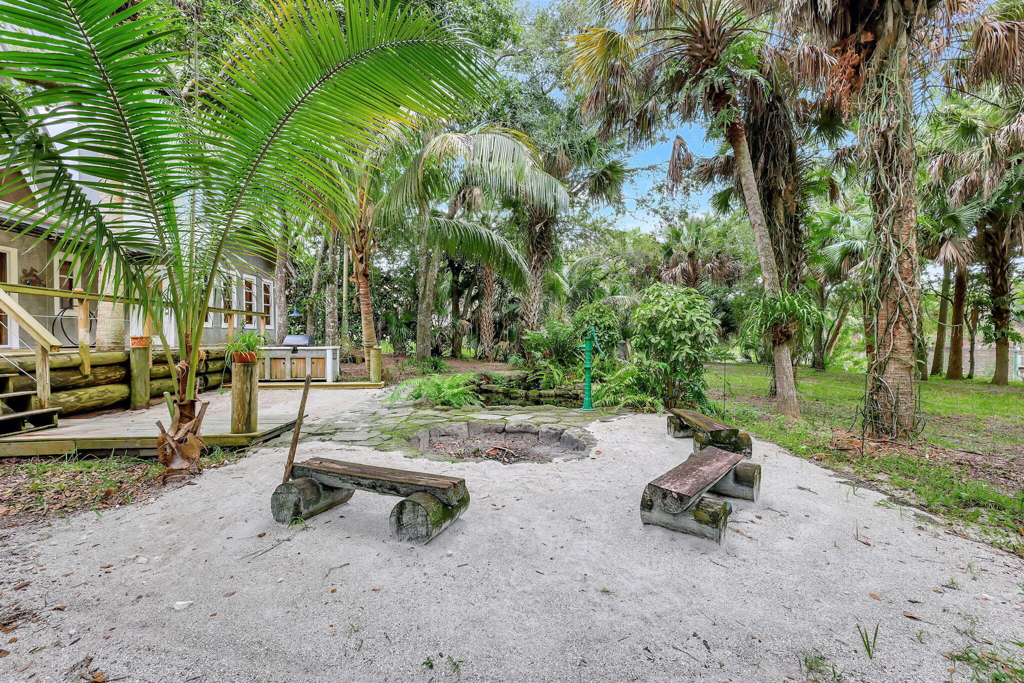 1055 Southwest Blue Water Way Stuart, FL 34997 - Photo 20 of 67 17-web-or-mls-5P1A6824