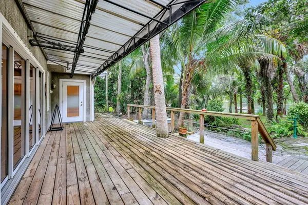 $3,950 | 1055 Southwest Blue Water Way, Stuart, FL 34997