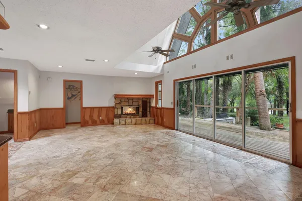 $3,950 | 1055 Southwest Blue Water Way, Stuart, FL 34997