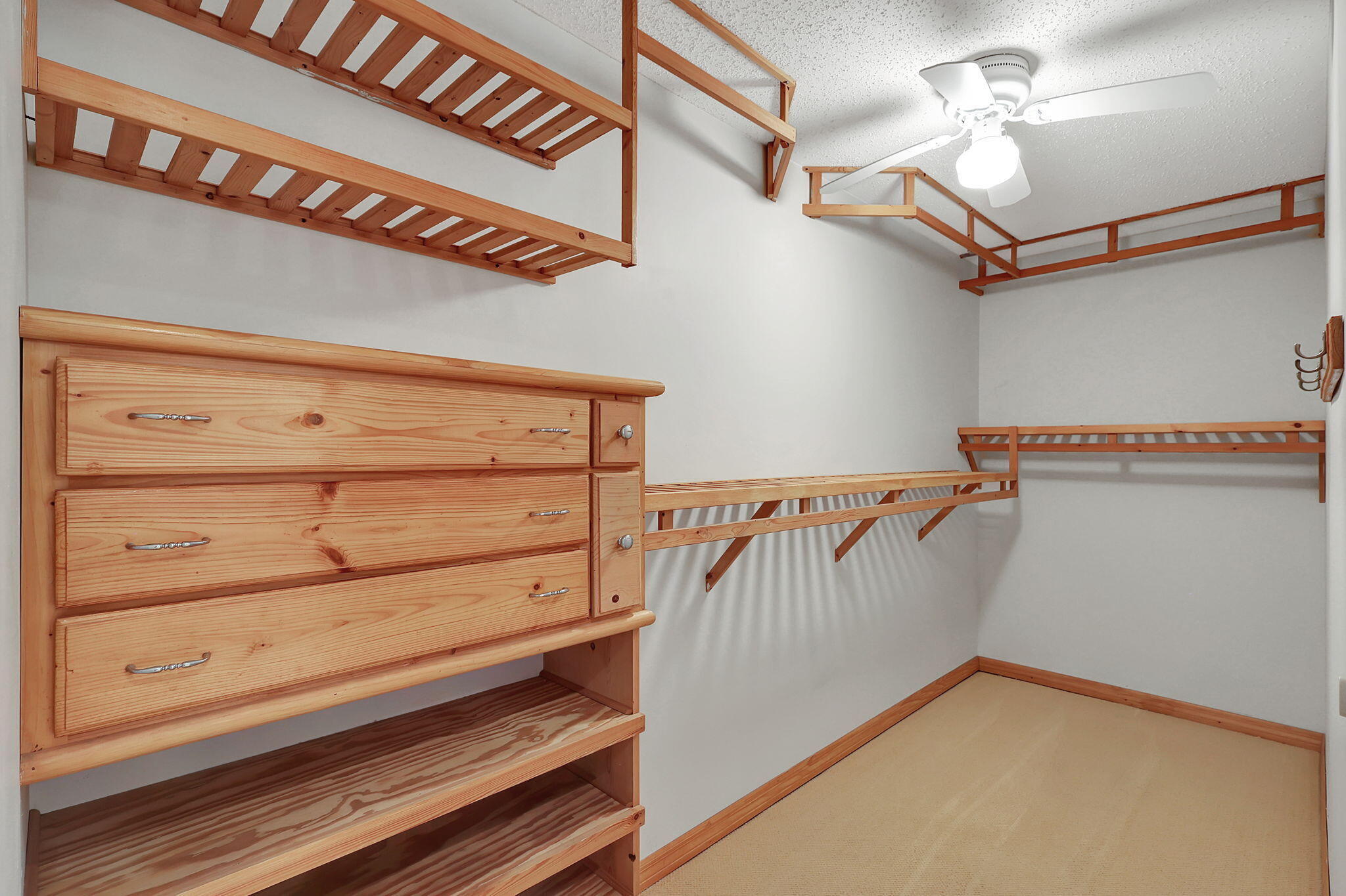 1055 Southwest Blue Water Way Stuart, FL 34997 - Photo 52 of 67 49-web-or-mls-5P1A7034