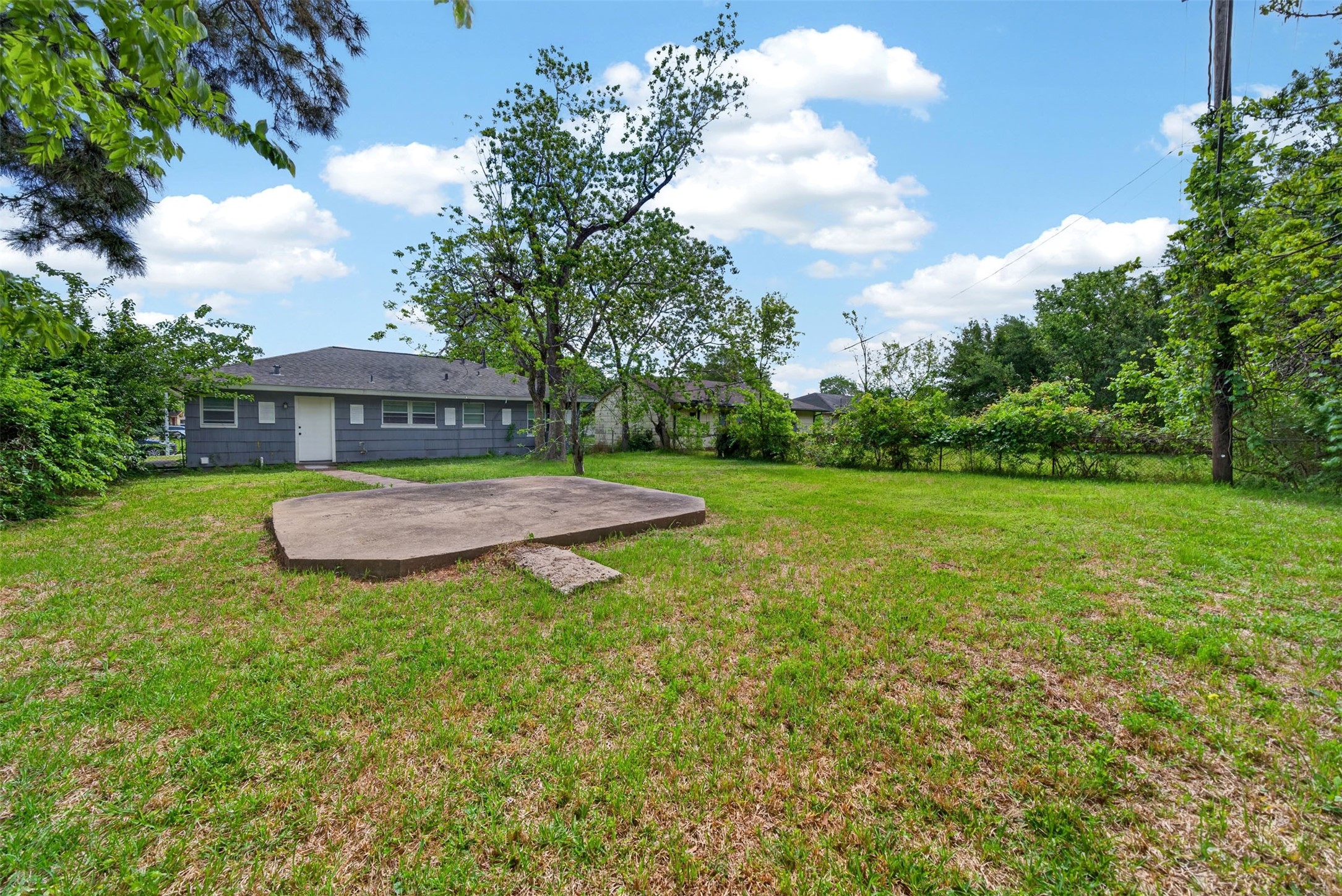 6718 Crosswell Street Houston, TX 77087 - Photo 24 of 29