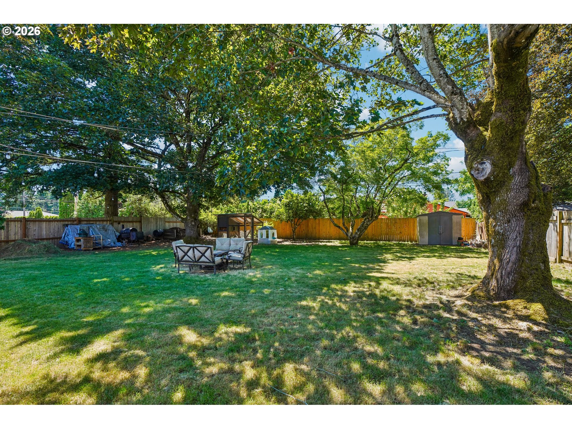 18042 Southeast Clay Street Portland, OR 97233 - Photo 41 of 43