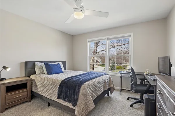 $775,000 | 808 Wedgewood Drive, Crystal Lake, IL 60014