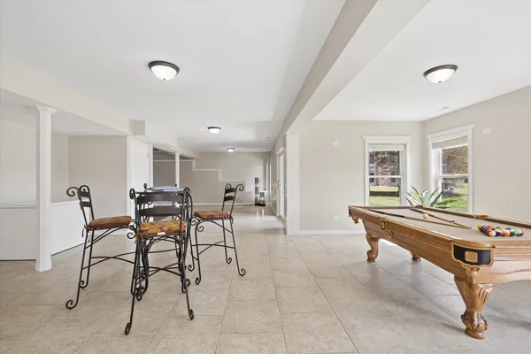 $775,000 | 808 Wedgewood Drive, Crystal Lake, IL 60014