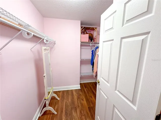 $575,000 | 6282 Northeast 61st Ave Road, Silver Springs, FL 34488