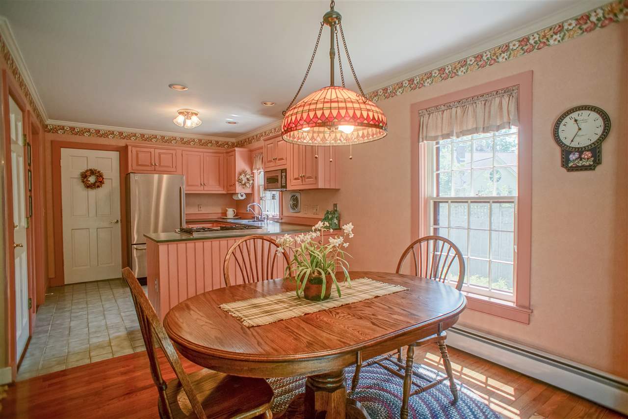 142 Barnumville Road Manchester, VT 05255 - Photo 2 of 14 Gallery Image 2