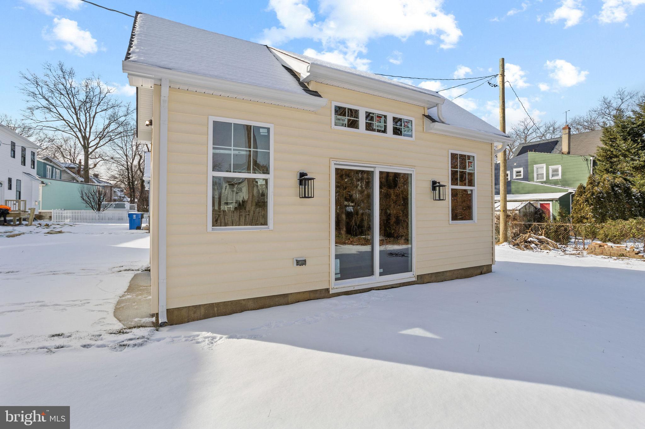 406 Midway Riverton, NJ 08077 - Photo 28 of 30 a view of a house with a street