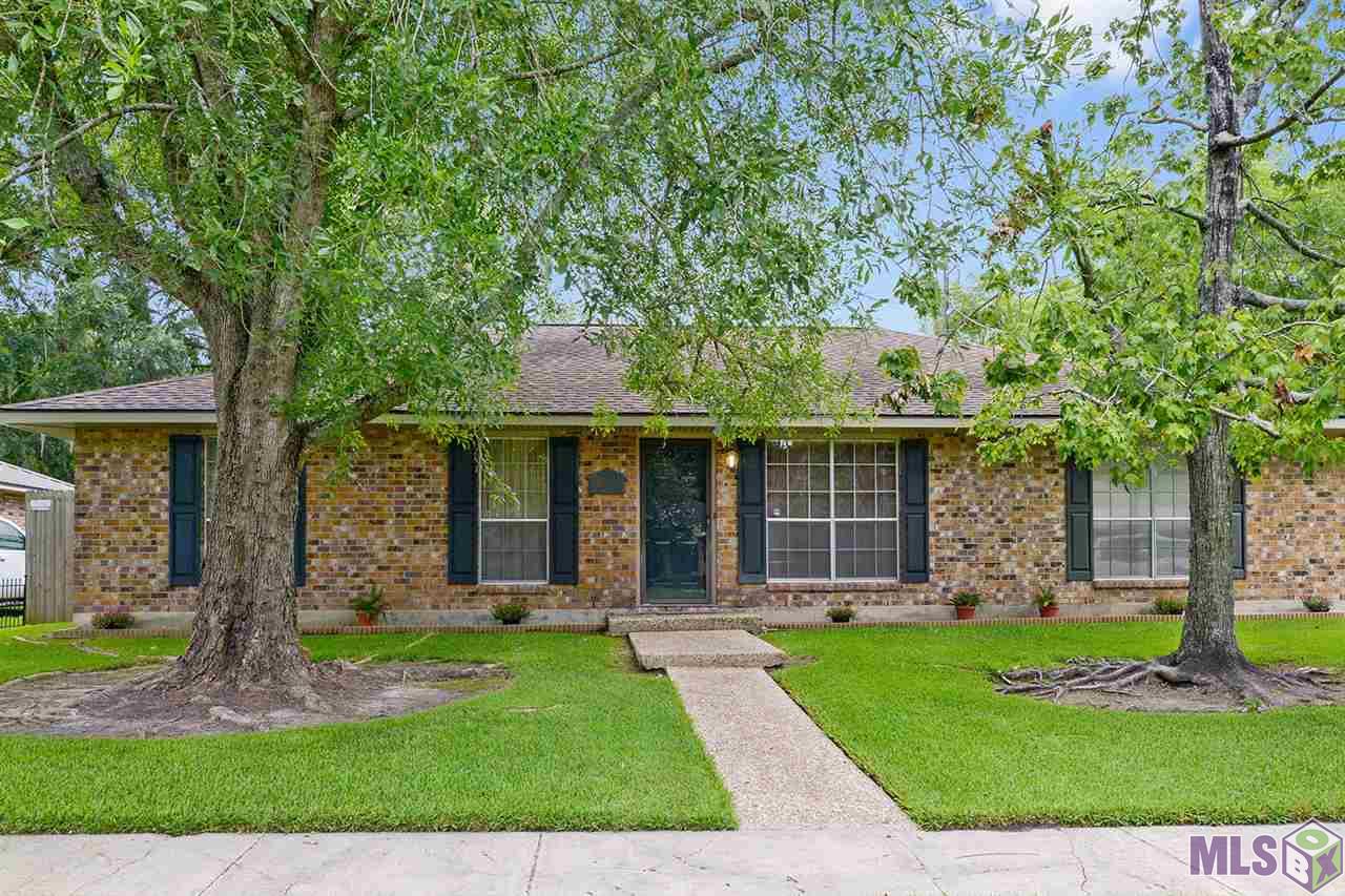 10063 Ridgely Drive Baton Rouge, LA 70809 - Photo 1 of 13