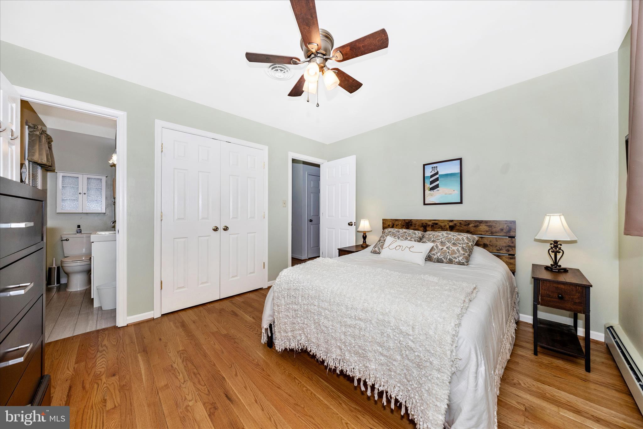 4432 Valley View Road Middletown, MD 21769 - Photo 16 of 54 Primary bedroom
