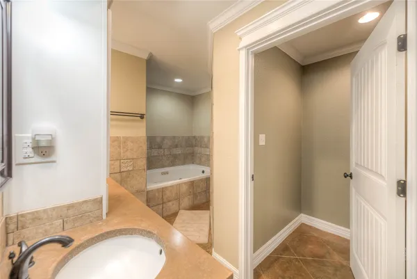 $320,000 | 120 Harborlight, Livingston, TX 77351