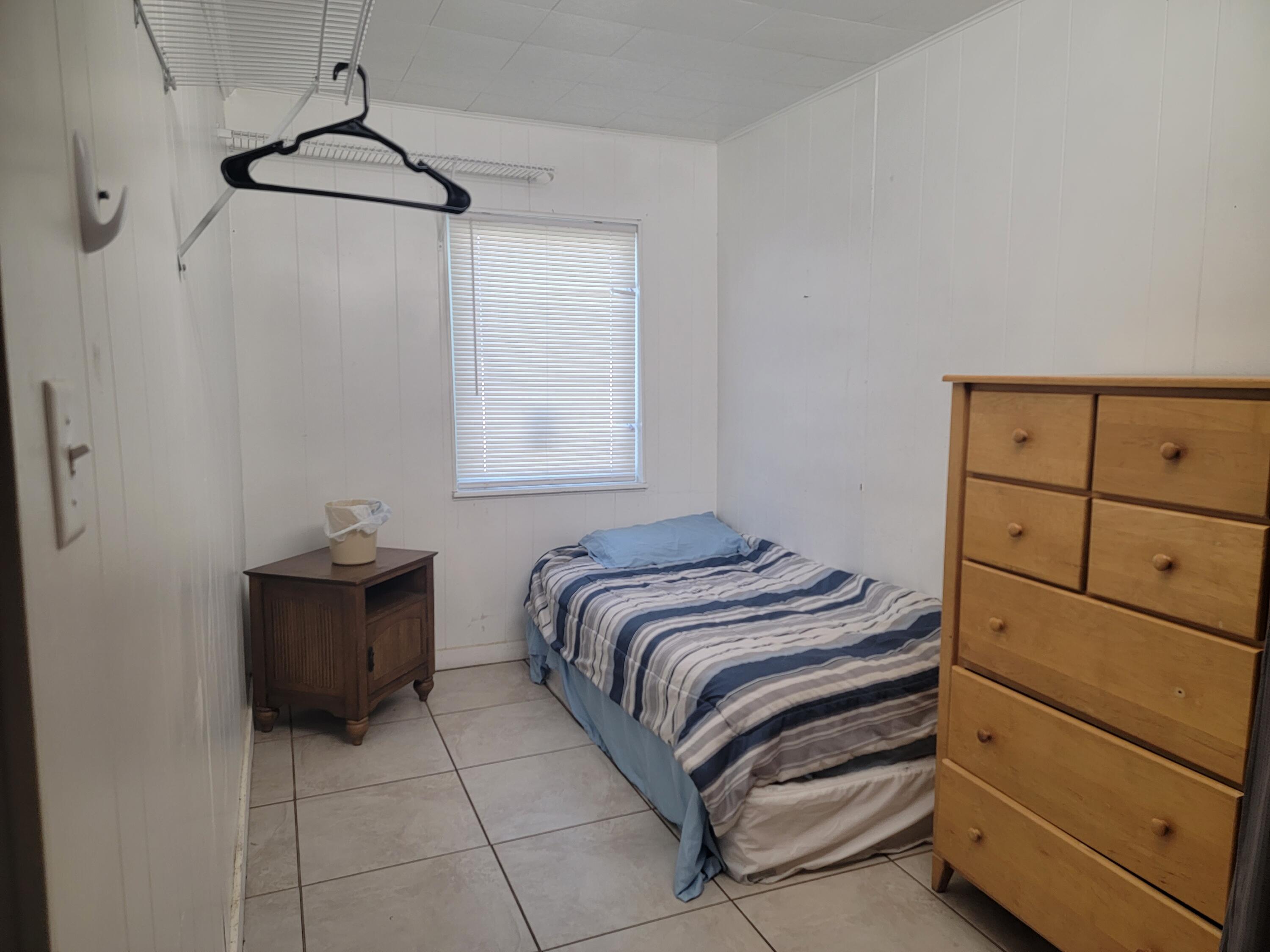3403 Sloan Road Fort Pierce, FL 34947 - Photo 11 of 30 20220822_153148